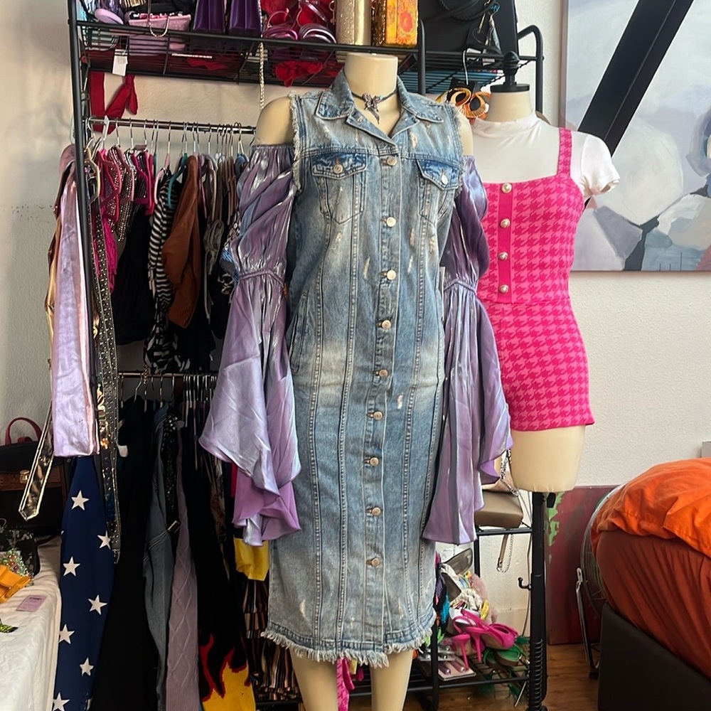 Denim Jean Vest Button Up Dress - Picture 2 of 3